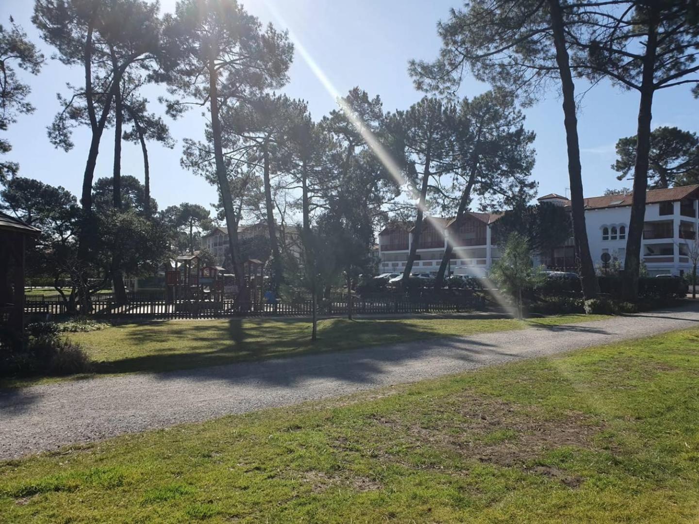 Terrasses Saint Georges - Un Emplacement Exceptionnel Au Centre-Ville Et Au Calme A Quelques Pas Du Lac Marin Soorts-Hossegor Exteriör bild